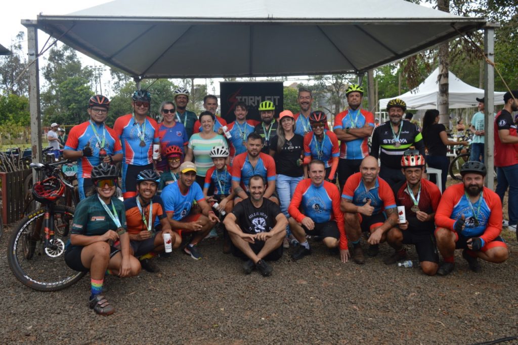 Trilhão dos Amigos reuniu ciclistas de Amambai e região neste domingo (30)