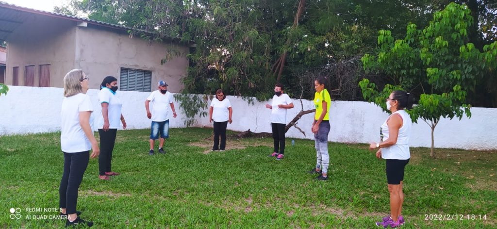 Idosos do Conviver e SCFVI de Amambai marcaram presença na abertura do ano esportivo de 2022