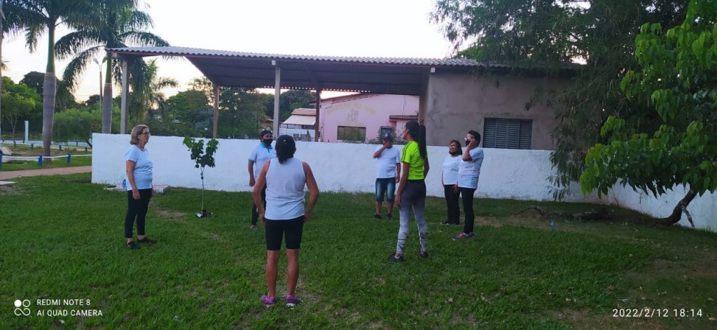 Idosos do Conviver e SCFVI de Amambai marcaram presença na abertura do ano esportivo de 2022