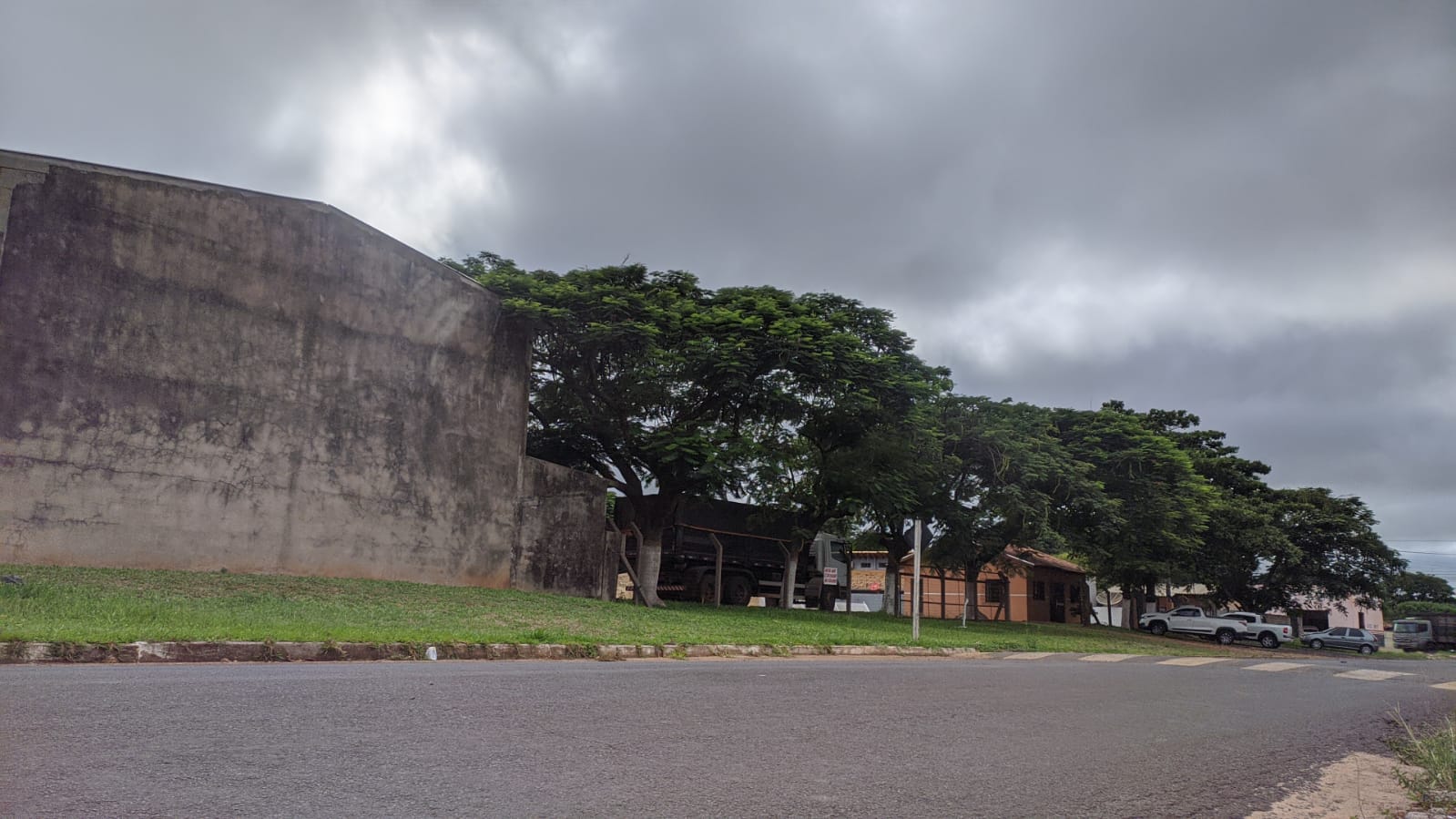 Domingo amanhece garoando e previsão é de mais um dia chuvoso em MS -  Amambai Notícias - Notícias de Amambai e região.