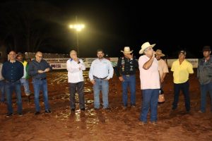 Grande público marca presença na Abertura do 32° Encontro Interestadual de Clubes de Laço do União Amambaiense