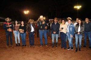 Grande público marca presença na Abertura do 32° Encontro Interestadual de Clubes de Laço do União Amambaiense