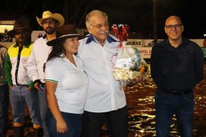 Grande público marca presença na Abertura do 32° Encontro Interestadual de Clubes de Laço do União Amambaiense