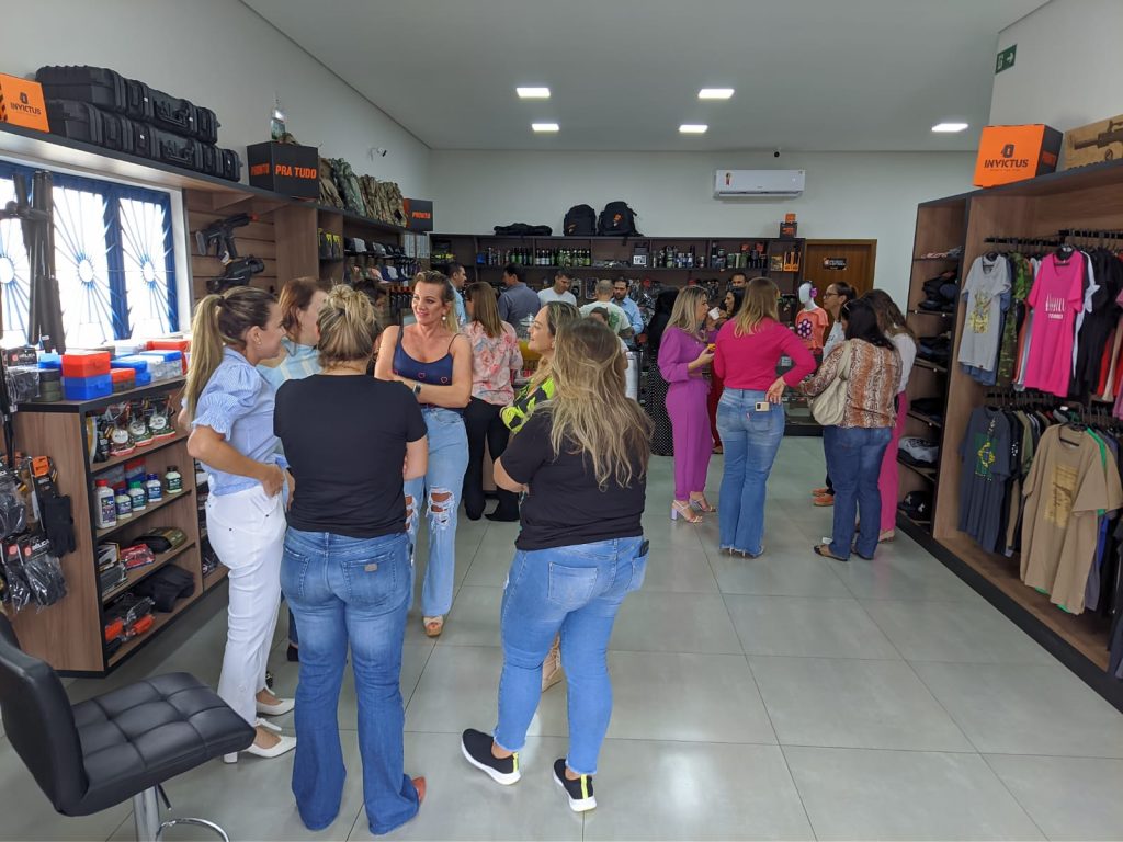 Precisão Armas e Acessórios realiza promoção especial para Mulheres em Amambai