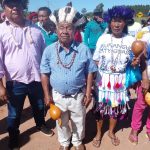 Demonstrando a força e beleza de sua cultura, Aldeia Limão Verde realiza passeata em rodovia