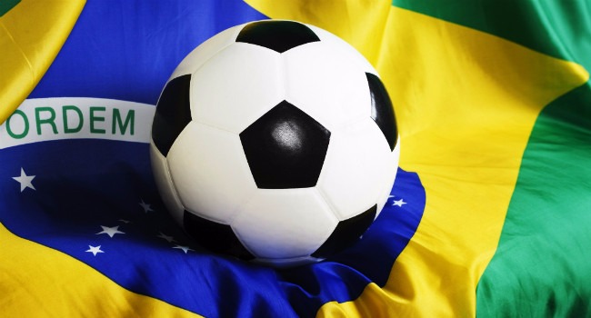 10 de Julho: O Dia do Futebol que devia ser feriado - Desporto
