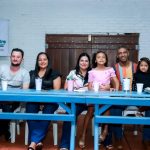 Com amigos e familiares, filiados do Simted comemoram o Dia do Professor com jantar e show