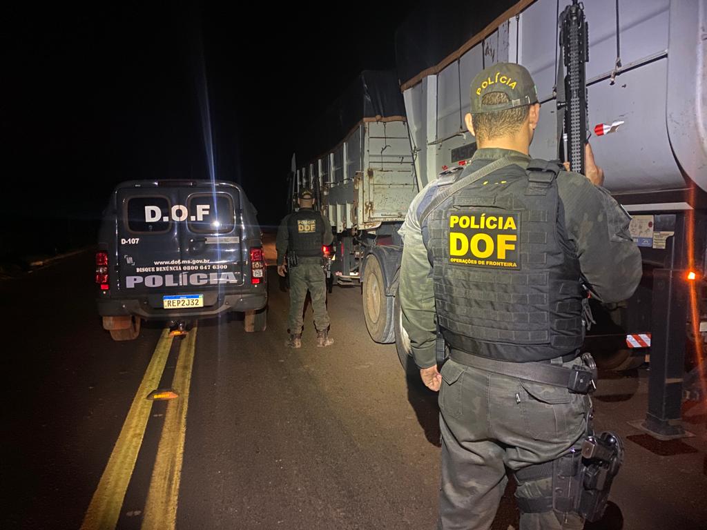 Caminhão com maconha nos pneus foi apreendido pelo DOF em Laguna Caarapã