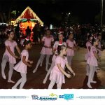 Apresentações Natalinas emocionaram público na Chegada do Papai Noel em Amambai