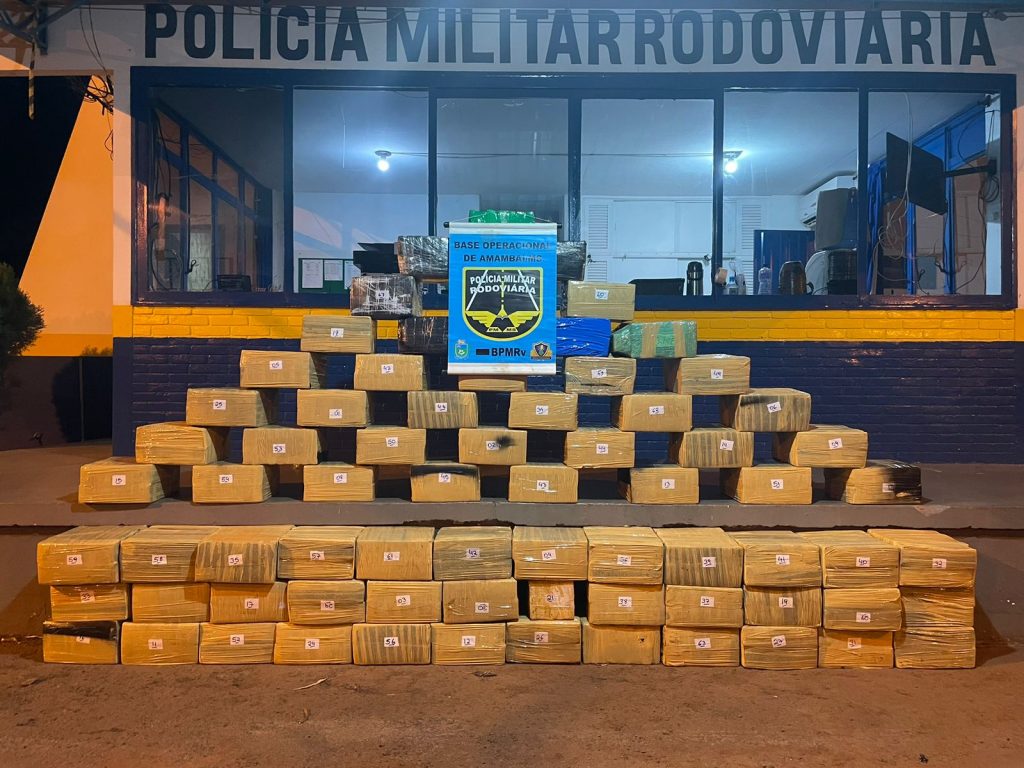 Polícia Militar Rodoviária apreende 1,4 tonelada de entorpecente em Amambai