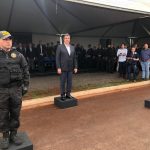 Governador Eduardo Riedel participa da troca de Direção do DOF e dos Comandos do CPA-1 e 3º BPM