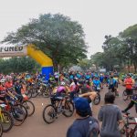 Mulheres mostram sua força em campeonato de ciclismo em Dourados