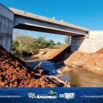 Prefeito Dr. Bandeira comemora a conclusão da 15ª ponte de concreto