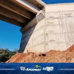 Prefeito Dr. Bandeira comemora a conclusão da 15ª ponte de concreto