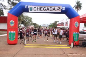 Corrida Solon Ribeiro reúne mais de 160 competidores em Amambai