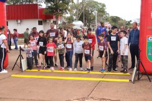 Corrida Solon Ribeiro reúne mais de 160 competidores em Amambai