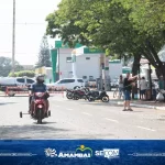 Competição Boi-Moto diverte e premia laçadores durante Super Domingo