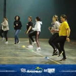 Com aulão de crossfit e música ao vivo, servidores municipais participaram de ação do Setembro Amarelo