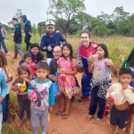 Prefeitura de Amambai leva alegria e doces às aldeias indígenas do município