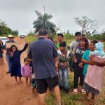 Prefeitura de Amambai leva alegria e doces às aldeias indígenas do município