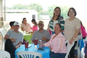 Simted de Amambai realiza confraternização com profissionais da educação na Fazenda Rincão Bonito