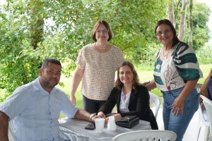 Simted de Amambai realiza confraternização com profissionais da educação na Fazenda Rincão Bonito