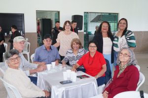 Simted de Amambai realiza confraternização com profissionais da educação na Fazenda Rincão Bonito