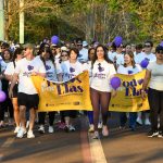 #TodosPorElas: Caminhada reúne homens, mulheres e crianças em combate ao feminicídio