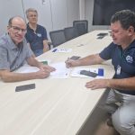 Prefeitura de Amambai assina convênio com Semadesc para fomento rural nas aldeias indígenas 