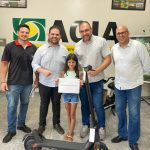 ACIA entrega prêmios da campanha Natal Premiado aos ganhadores