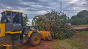 Prefeitura de Amambai intensifica ações para reparar estragos causados pela forte chuva de segunda-feira (17)