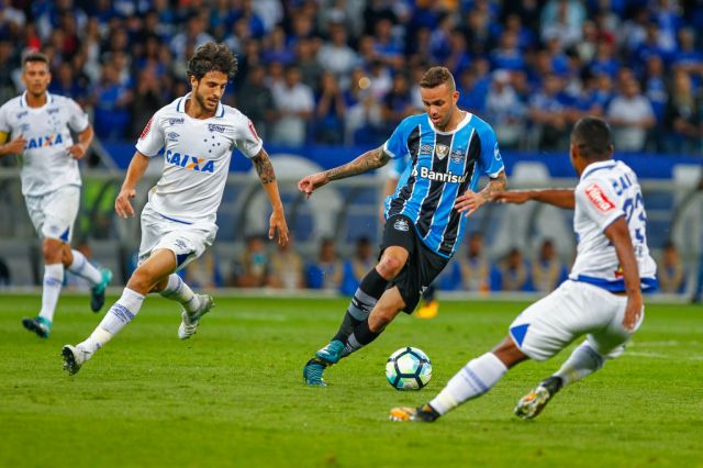 Flamengo e Cruzeiro vencem e são finalistas da Copa do Brasil