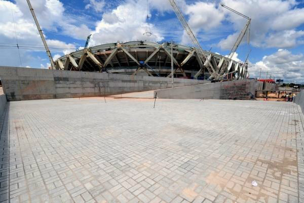 Arena da Amazônia: estrutura metálica da cobertura está concluída