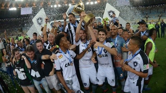 Botafogo é o campeão carioca de 2018 (Foto: Globo Esporte)