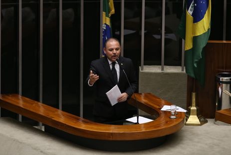 O deputado Flavinho, relator da proposta que cria o Programa Escola sem Partido (Valter Campanato/Agência Brasil)