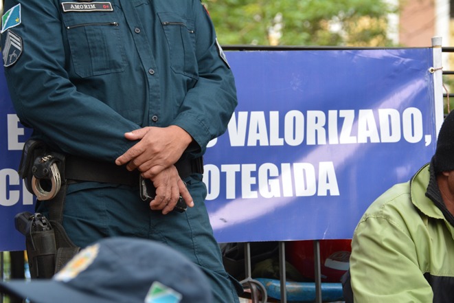 Profissionais têm sobrecarga de trabalho, diante da falta de efetivo, infraestrutura e assistência do governo estadual - Foto: Arquivo / Correio do Estado