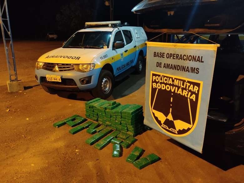 Casal é preso ao tentar levar mais de 100 kg de maconha para São Paulo