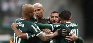 Palmeiras goleia Fluminense e segue em terceiro no Brasileirão