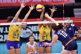 Brasileiras sofrem primeira derrota na Copa do Mundo de Vôlei