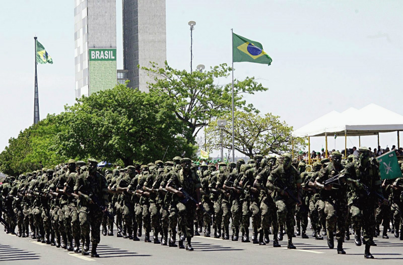 Foto: divulgaçãoMilitares irão reforçar segurança nos grandes eventos que o país receberá nos próximos anos