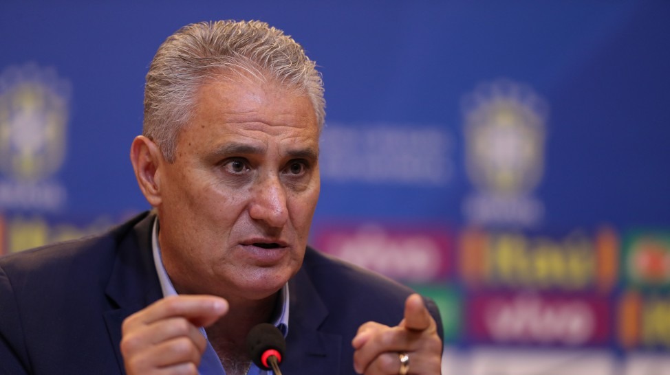 Tite convoca apenas estrangeiros para próximos amistosos da Seleção