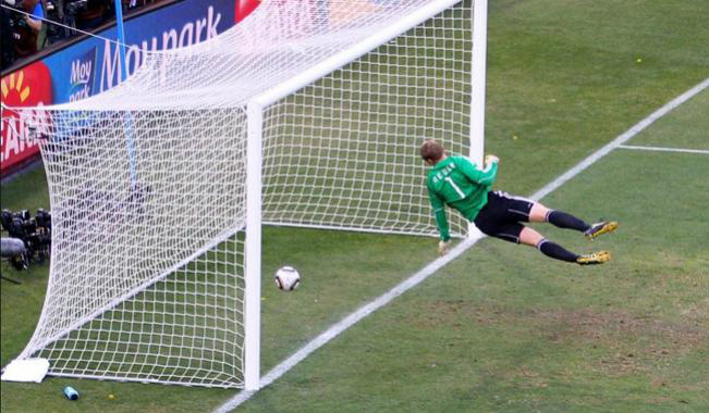 Futebol deve ter uso de tecnologia apenas em 2013