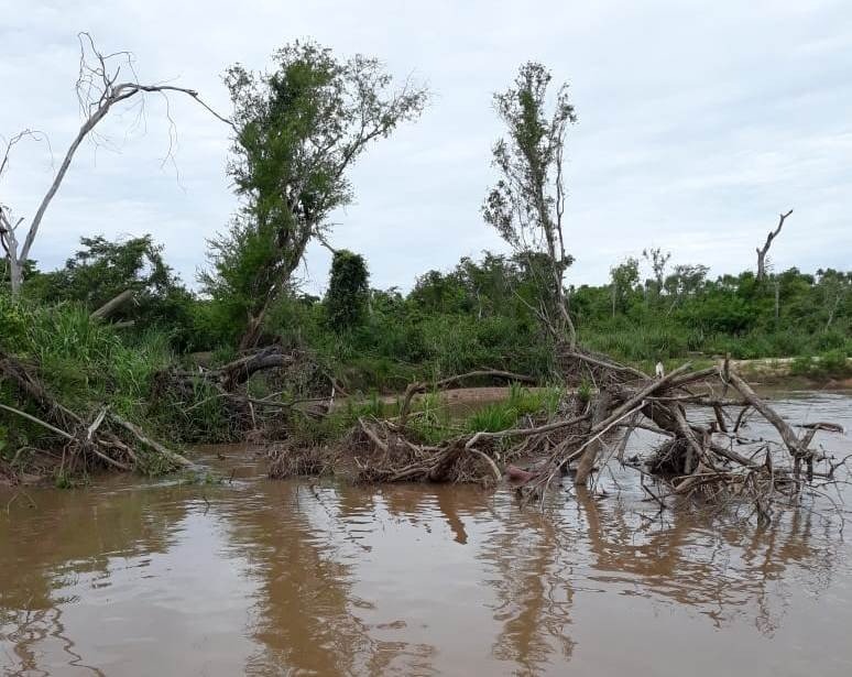 Rio Puitã no município de Tacuru onde se afogou a jovem indígena. Fotos: CBM Caarapó