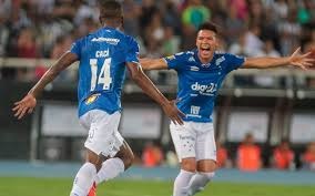 Cruzeiro vence Botafogo e deixa zona do rebaixamento