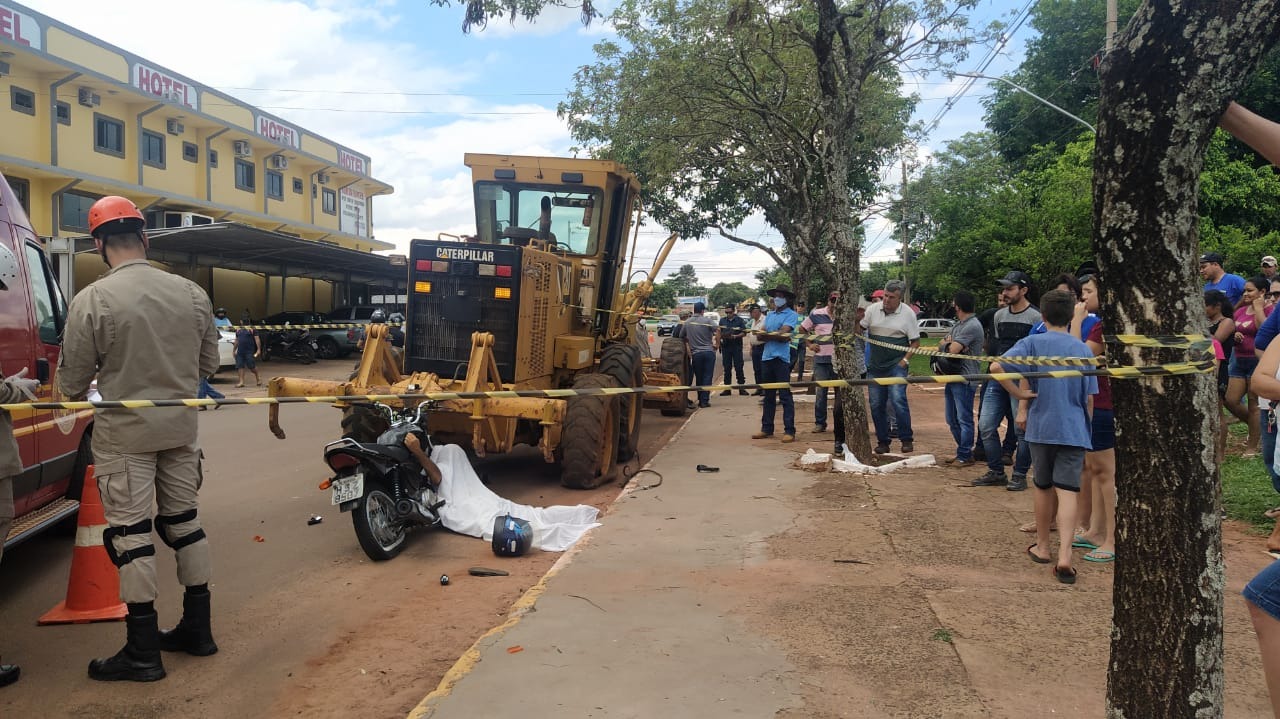 O acidente aconteceu ao lado do Terminal Rodoviário. / Foto: Moreira Produções